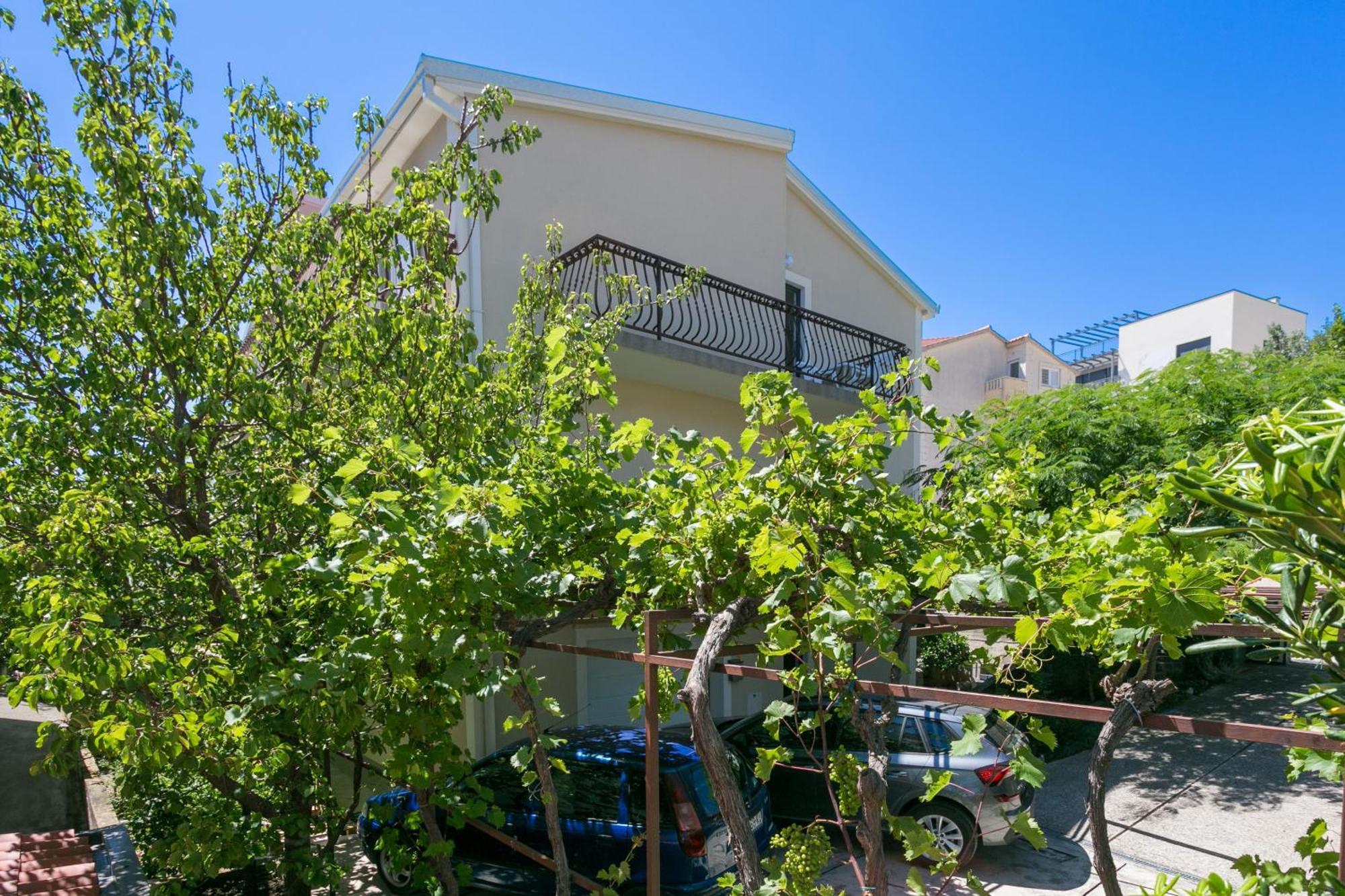 Apartments With A Parking Space Podstrana, Split - 17586 Esterno foto