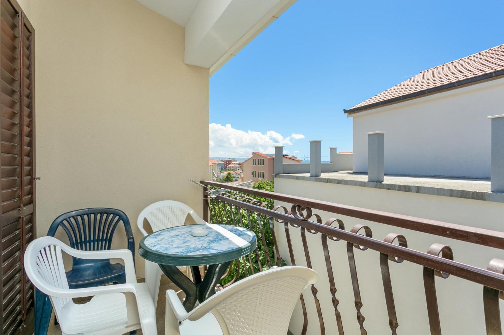 Apartments With A Parking Space Podstrana, Split - 17586 Esterno foto