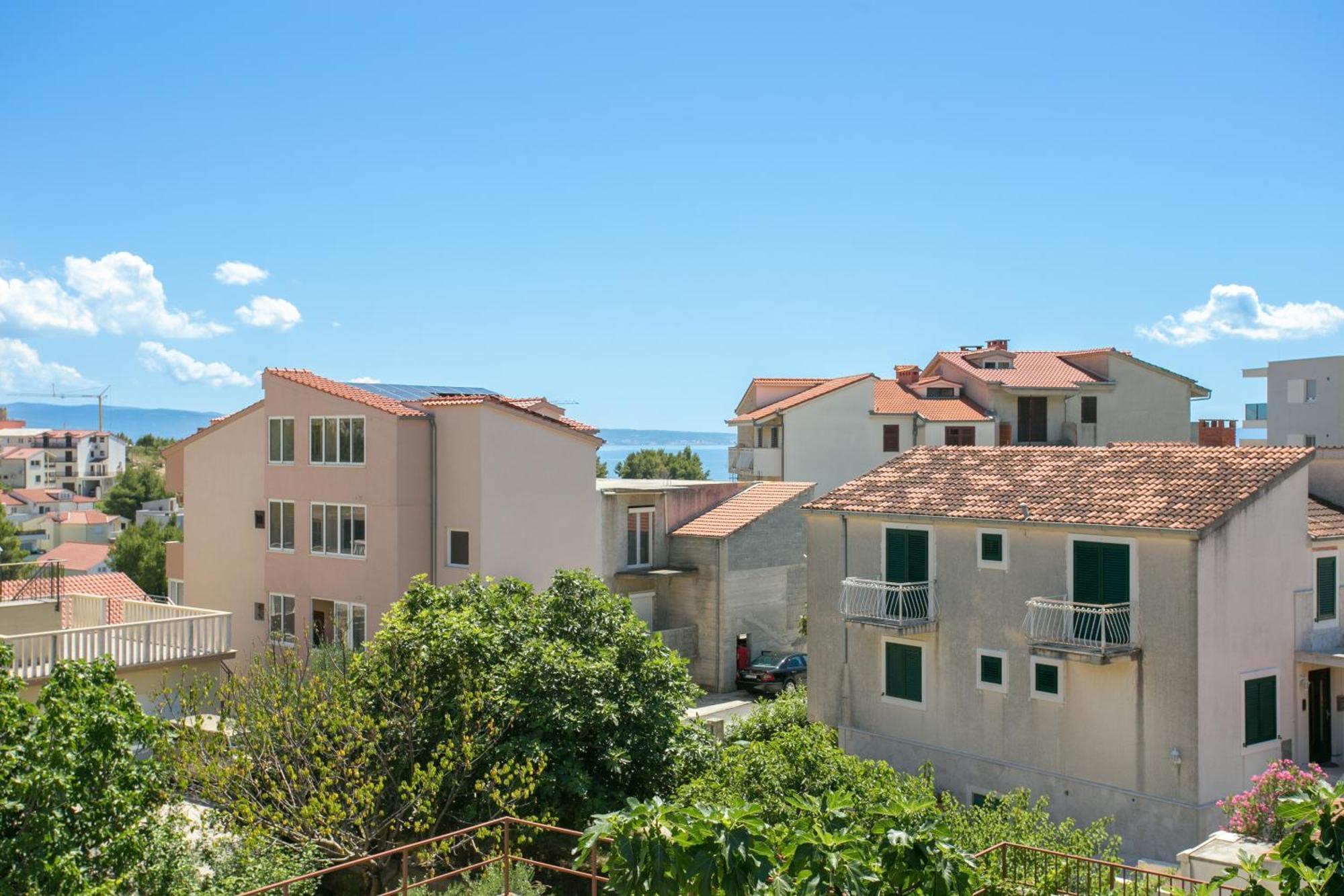 Apartments With A Parking Space Podstrana, Split - 17586 Esterno foto